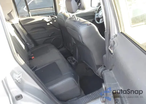 2016 Jeep Patriot Sport Se z USA, uszkodzony, nr VIN 1C4NJPBA3GD652051